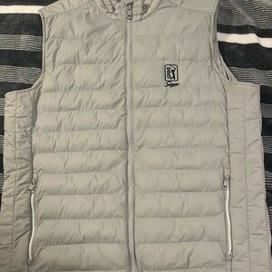 Peter Millar Light Gray Puffer Vest TPC sawgrass